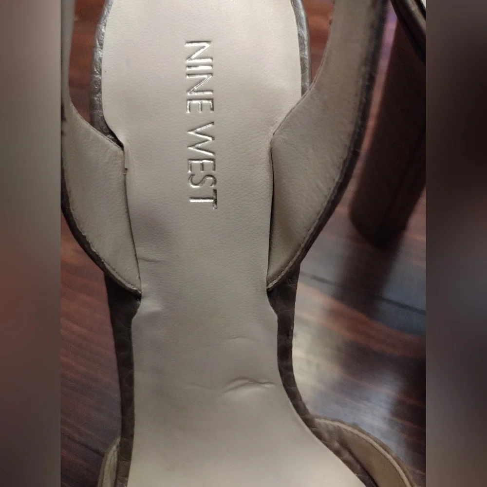 Nine West Animal Print Side Buckle Platform Heels - Picture 6 of 7